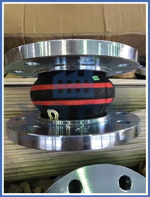 компенсатор резиновый фланцевый в Березниках